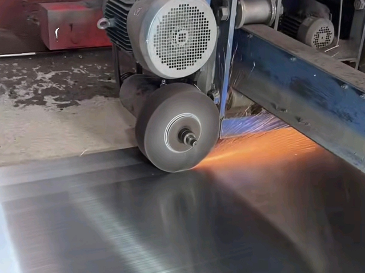 Hairline finishing process on stainless steel