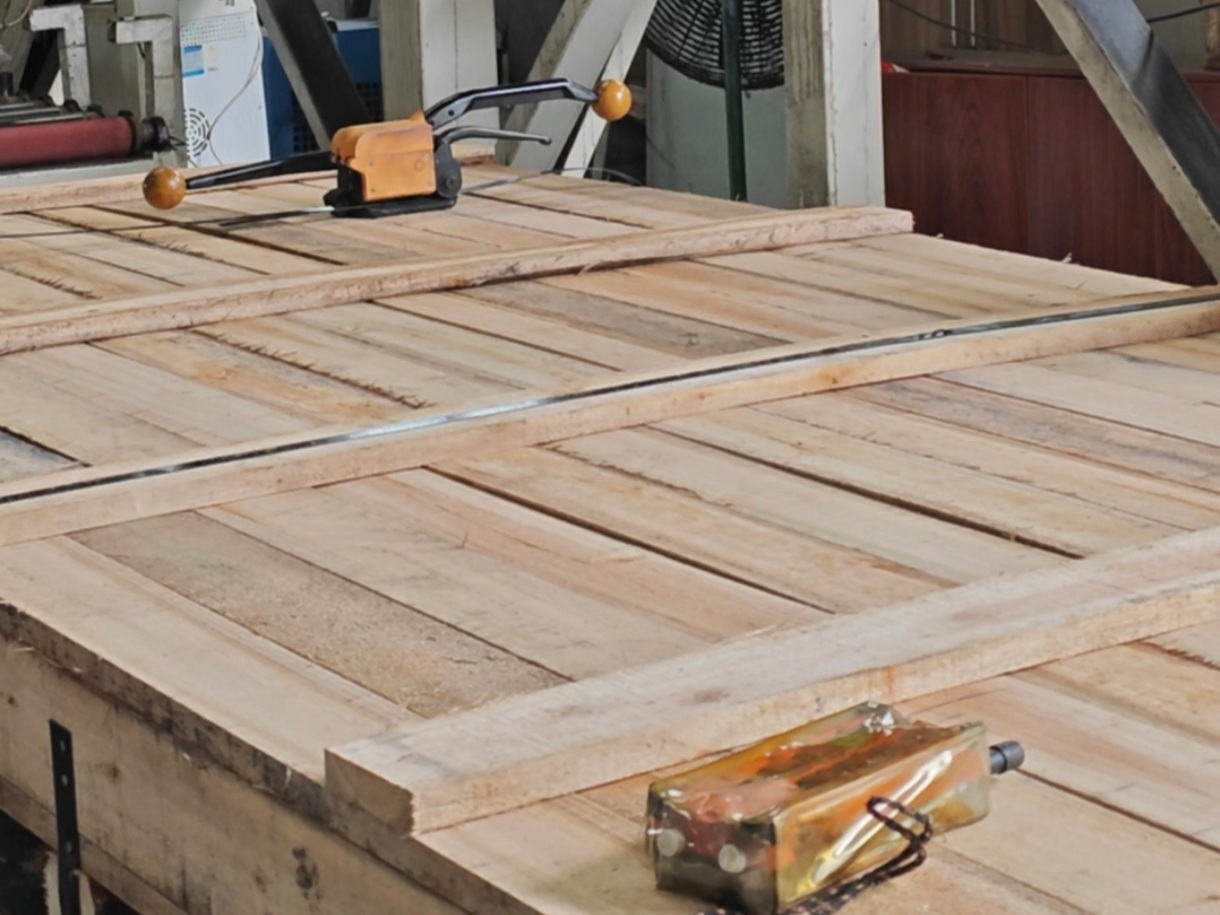 Stainless steel sheet wood case packaging for export