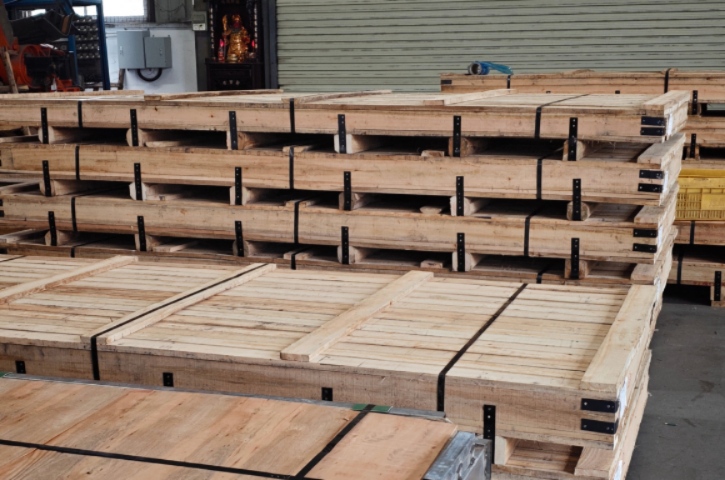 Packing, 316L PVD bronze facade sheets